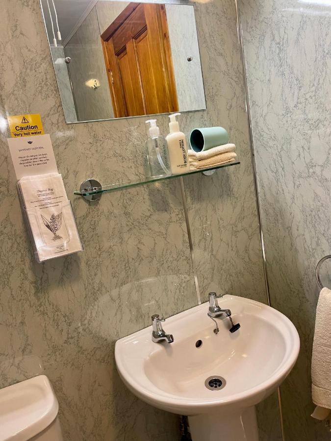 לינה וארוחת בוקר Newton Reigny Sunset House מראה חיצוני תמונה